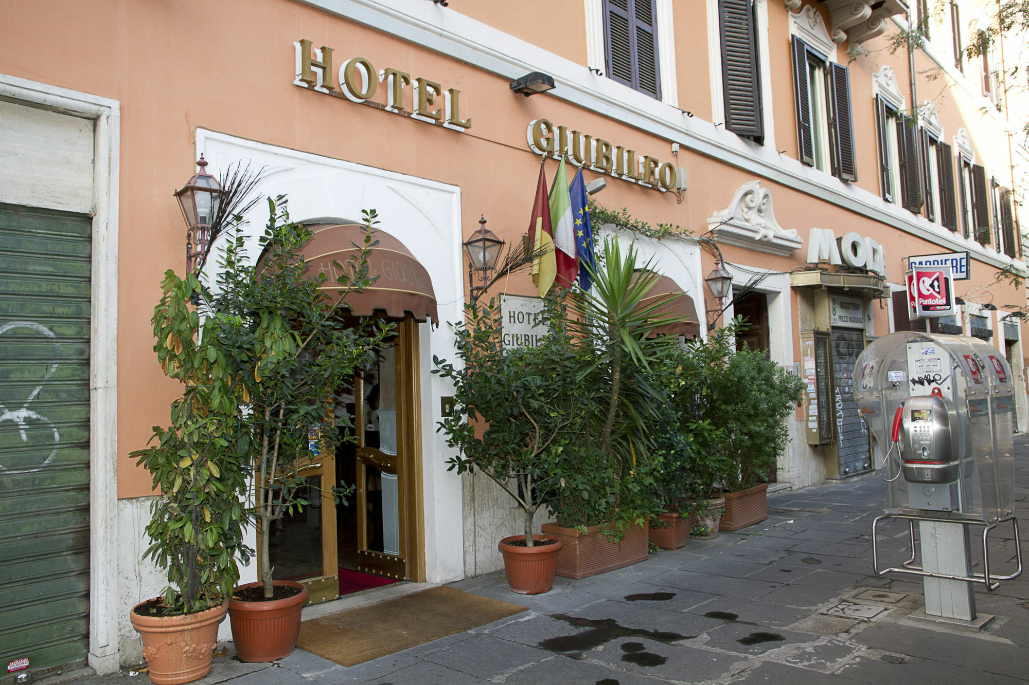 Gaudi Guesthouse Рим Екстер'єр фото